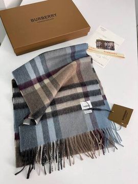 Элегантный шарф Burberry BP-21193