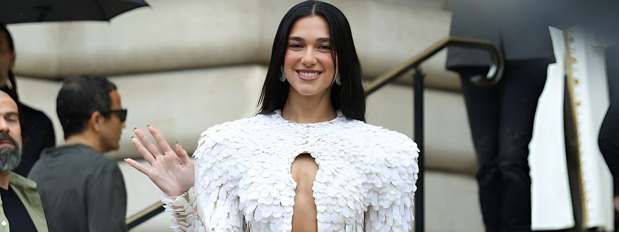 Символ стиля: Дуа Липа в кутюрном платье от Schiaparelli