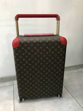 Чемодан для путешествий Louis Vuitton BP-17872
