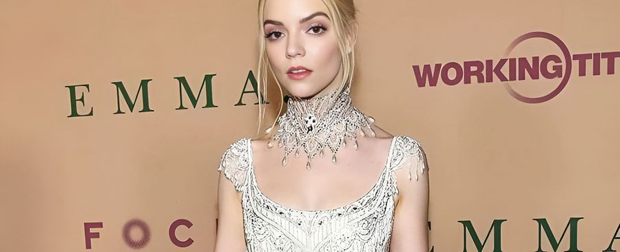 Аня Тейлор-Джой в элегантном винтажном платье от Bob Mackie