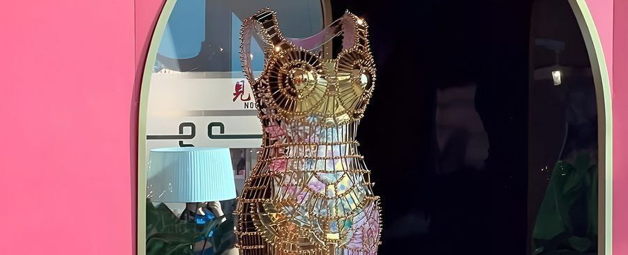 Фарфоровая поэзия Ю Пэя: шедевр Art Basel Hong Kong