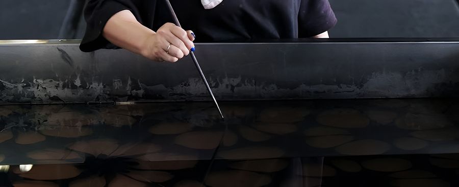 Dries Van Noten: искусство «Суминагаси» в мире высокой моды