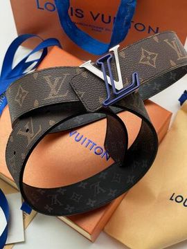 Двухсторонний ремень Louis Vuitton лимитированный BP-14244