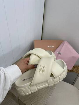 Дизайнерские шлепанцы Miu Miu BP-32716