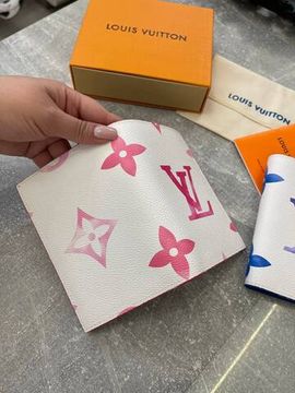 Элитная обложка на паспорт Louis Vuitton BP-48143