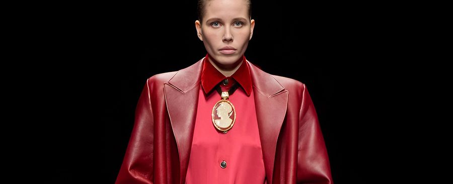 Roberto Cavalli: Путешествие в Помпеи через новую коллекцию