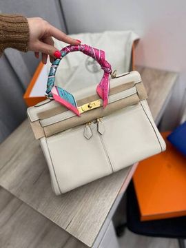 Элитная сумка женская Kelly Lakis 32 см Hermes BP-47232