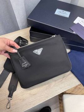 Мессенджер Prada лимитированный BP-48380